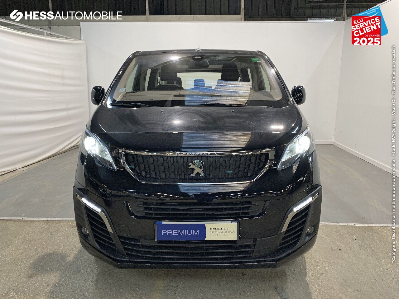 Véhicule d'occasion PEUGEOT TRAVELLER ELECTRIQUE 136CH 100KW BATTERIE 75KWH LONG BUSINESS VIP 6 PLACES chez Peugeot Charleville
