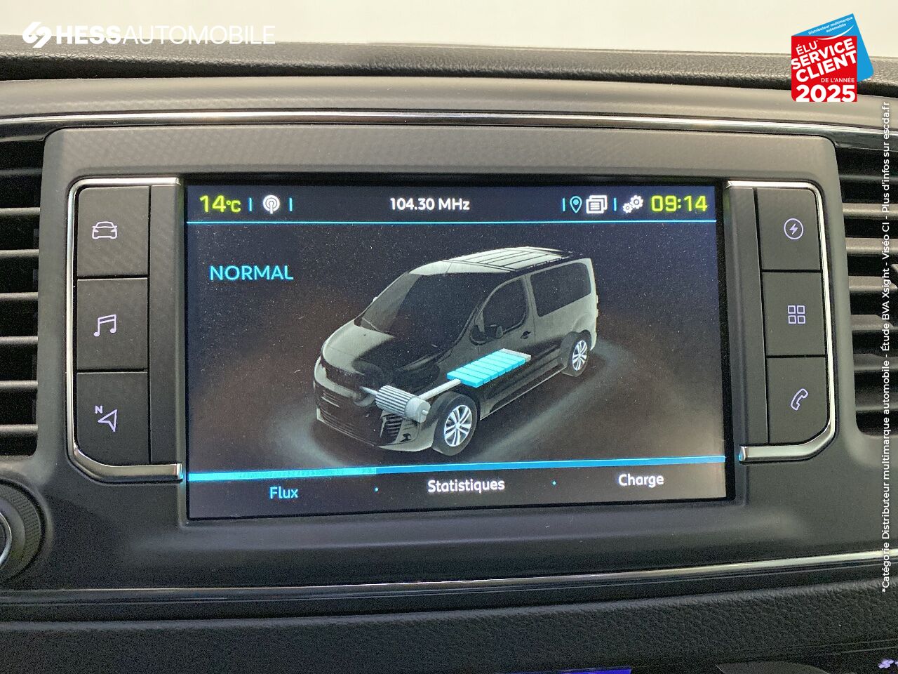 Véhicule d'occasion PEUGEOT TRAVELLER ELECTRIQUE 136CH 100KW BATTERIE 75KWH LONG BUSINESS VIP 6 PLACES chez Peugeot Charleville