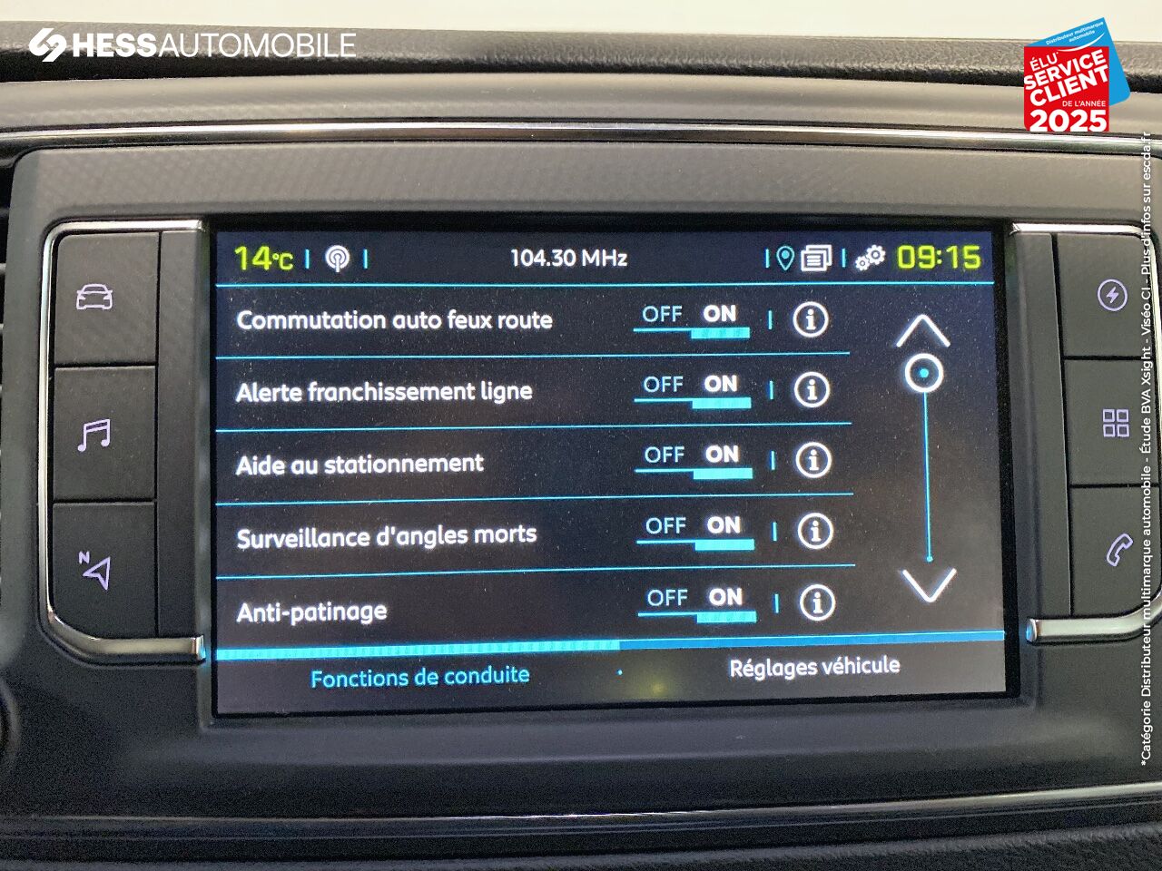 Véhicule d'occasion PEUGEOT TRAVELLER ELECTRIQUE 136CH 100KW BATTERIE 75KWH LONG BUSINESS VIP 6 PLACES chez Peugeot Charleville