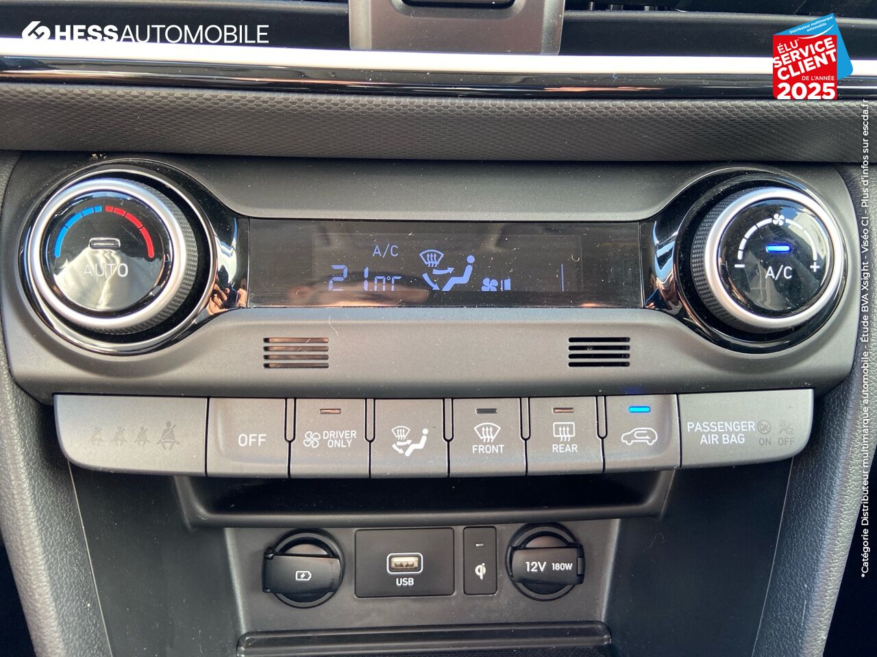 Véhicule d'occasion HYUNDAI KONA 1.6 GDI 141CH HYBRID CREATIVE DCT-6 GPS CAMERA CARPLAY chez Hyundai Reims
