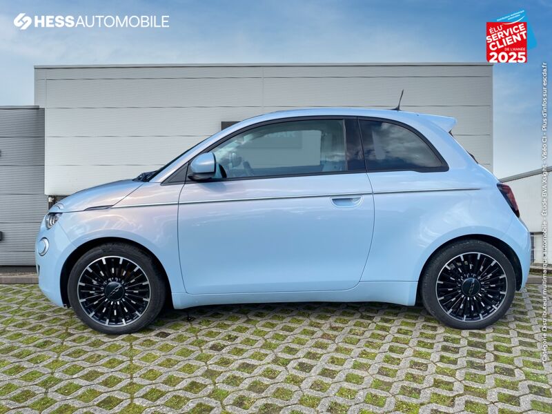 Véhicule d'occasion FIAT 500 E 118CH ICONE PLUS chez Fiat Besançon