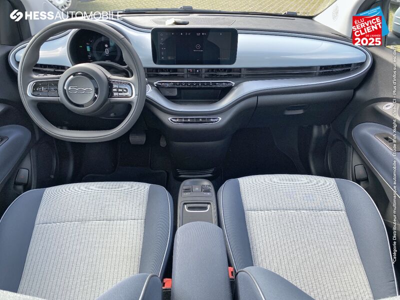 Véhicule d'occasion FIAT 500 E 118CH ICONE PLUS chez Fiat Besançon