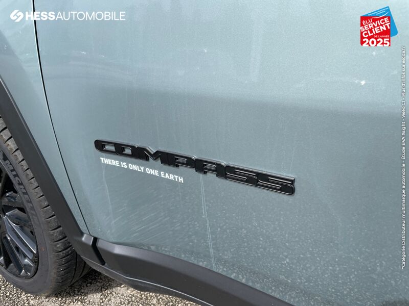 Véhicule neuf JEEP COMPASS E-HYBRID UPLAND 1.5 TURBO 130CH BVR7 chez Fiat Besançon