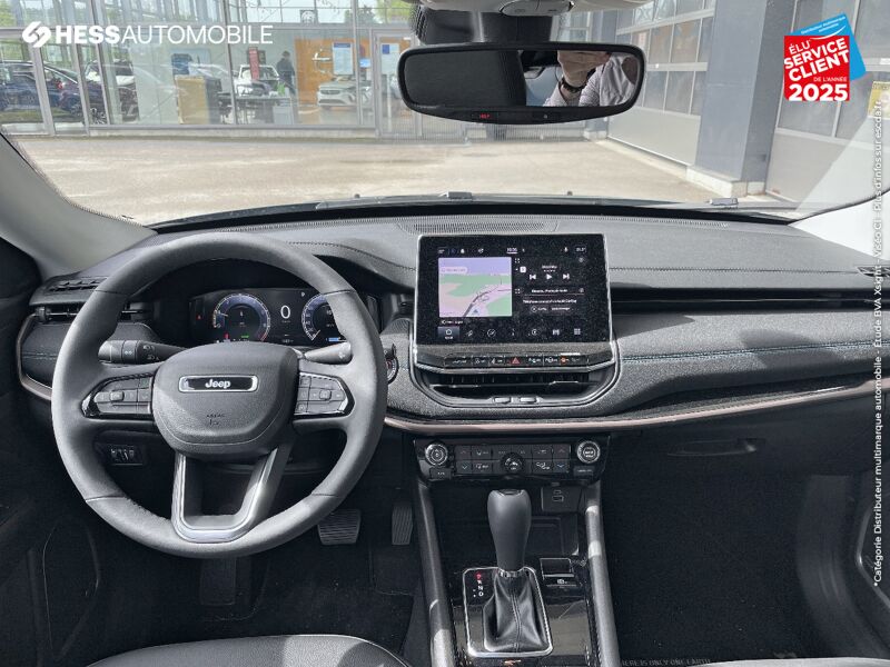 Véhicule neuf JEEP COMPASS E-HYBRID UPLAND 1.5 TURBO 130CH BVR7 chez Fiat Besançon