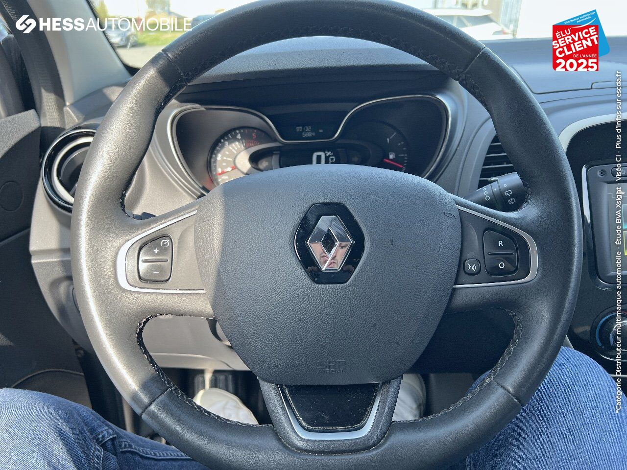 Véhicule d'occasion RENAULT CAPTUR 1.5 DCI 90CH ENERGY BUSINESS EDC EURO6C GPS chez Renault Sélestat