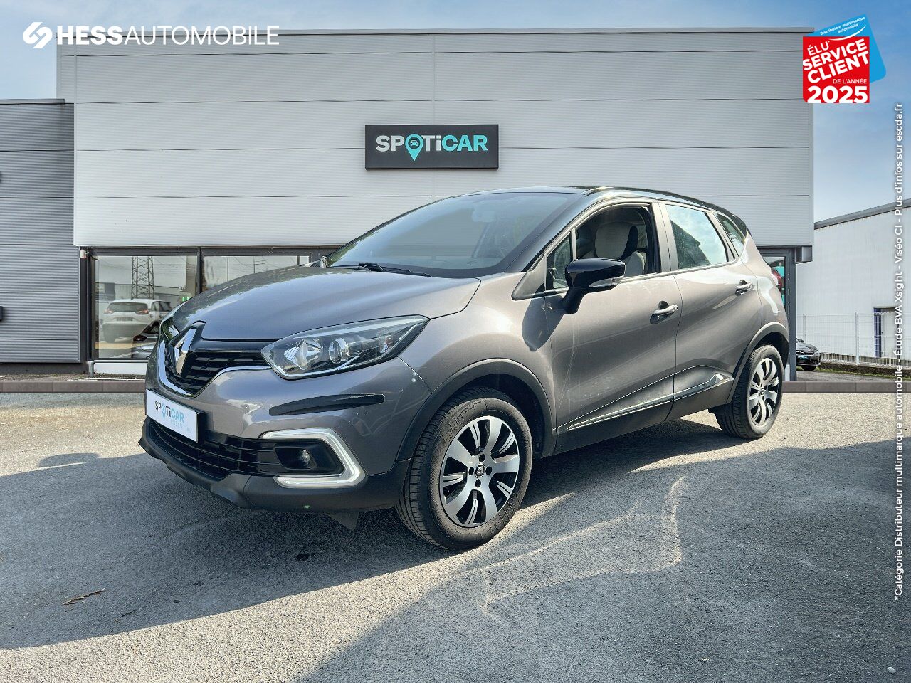 Véhicule d'occasion RENAULT CAPTUR 1.5 DCI 90CH ENERGY BUSINESS EDC EURO6C GPS chez Renault Sélestat