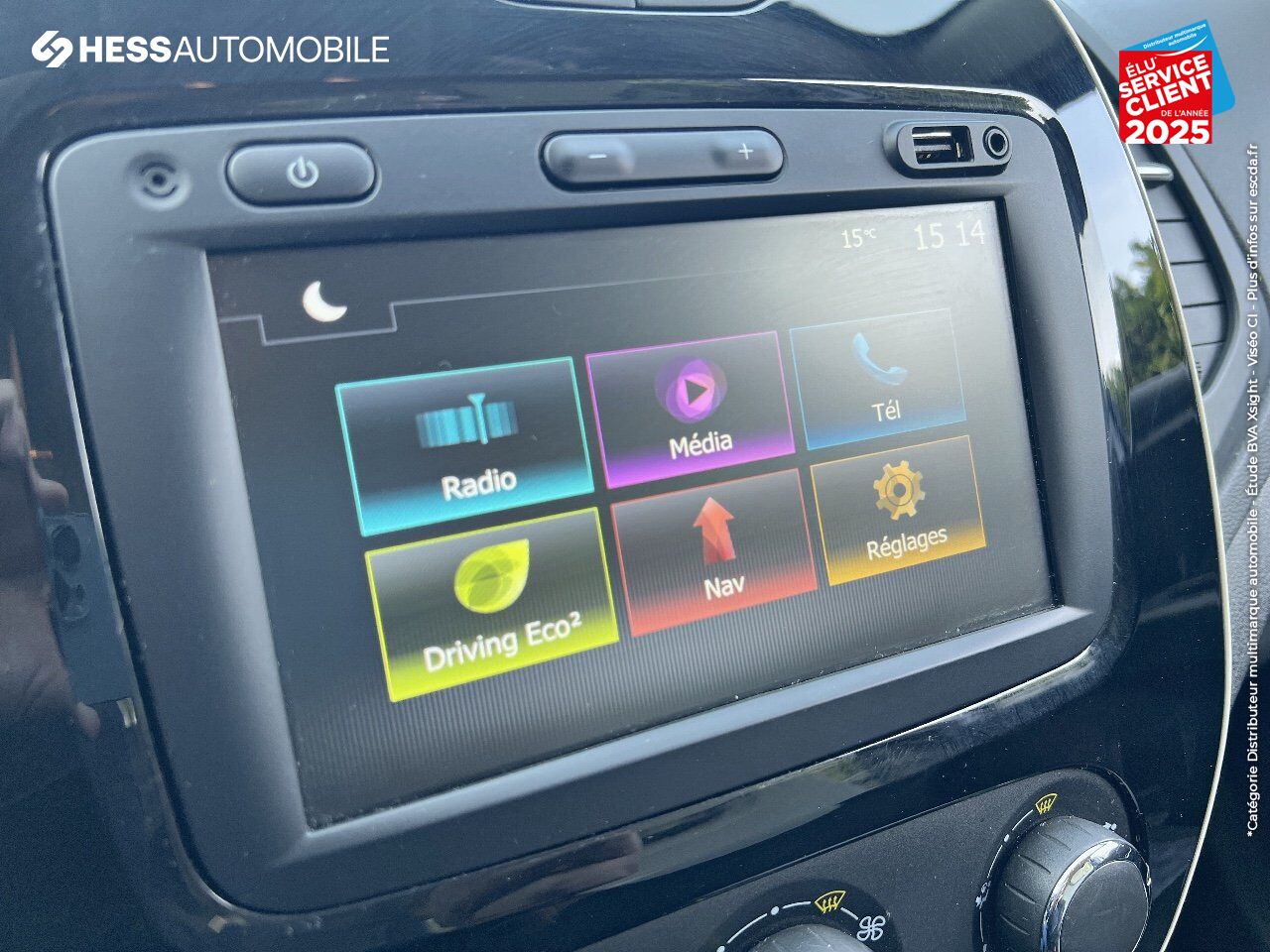 Véhicule d'occasion RENAULT CAPTUR 1.5 DCI 90CH ENERGY BUSINESS EDC EURO6C GPS chez Renault Sélestat