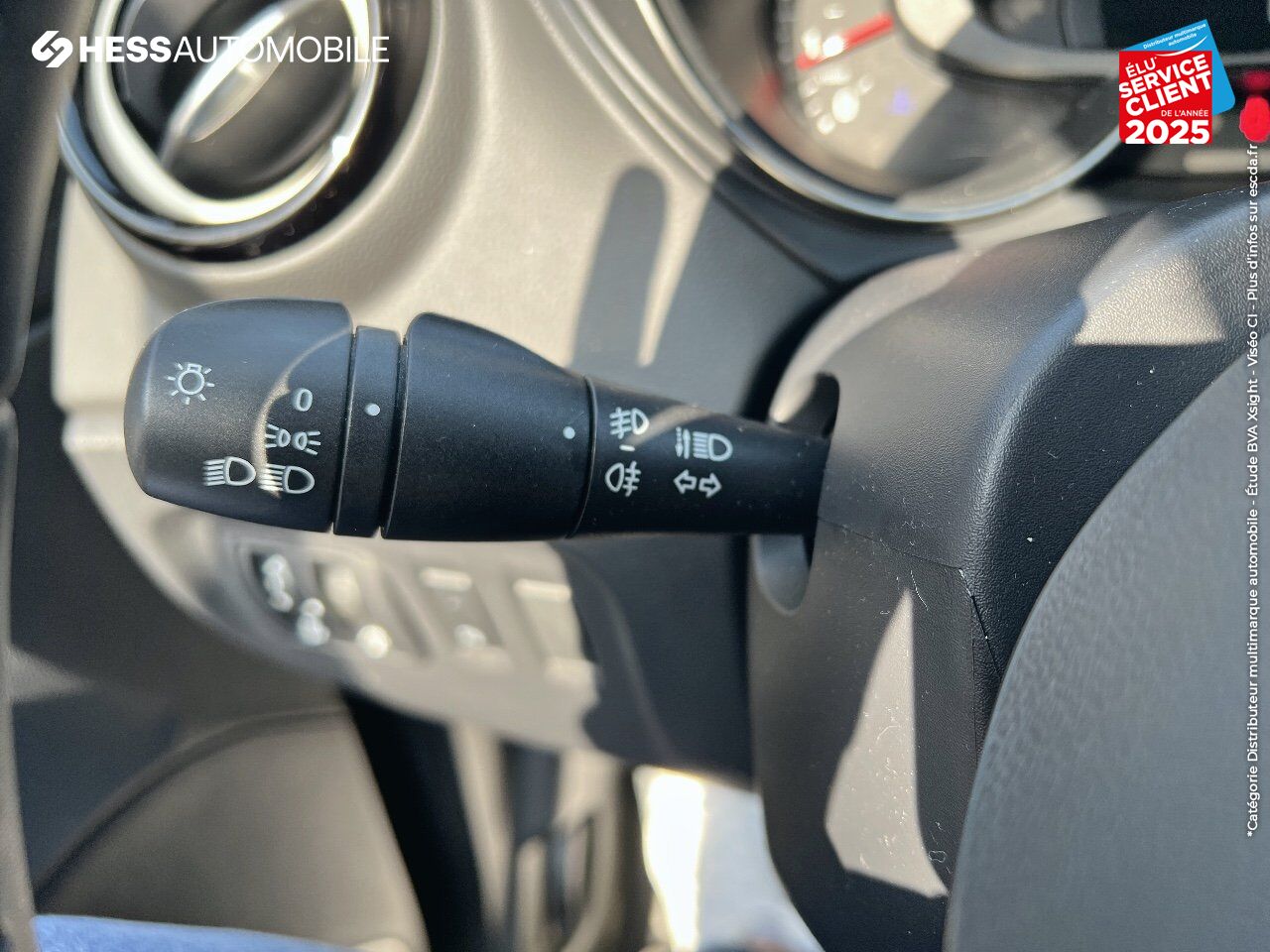 Véhicule d'occasion RENAULT CAPTUR 1.5 DCI 90CH ENERGY BUSINESS EDC EURO6C GPS chez Renault Sélestat