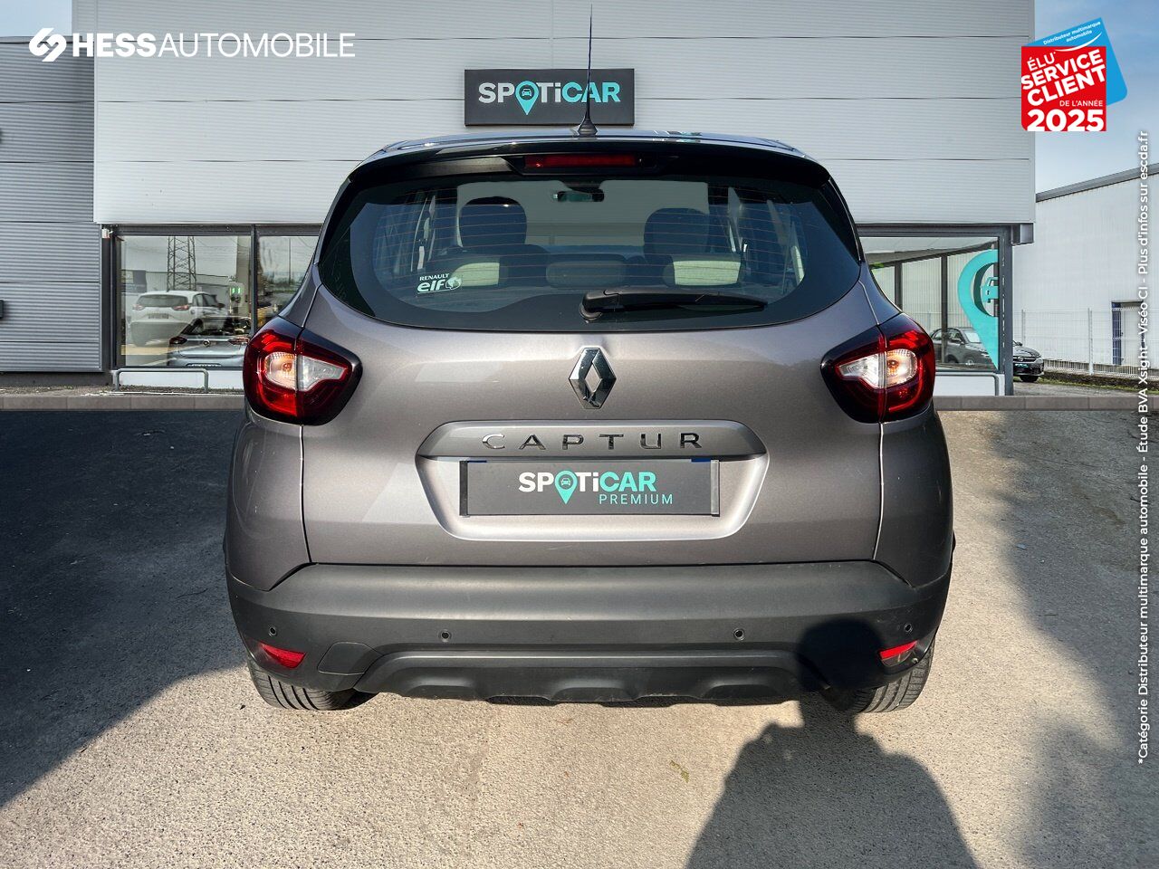Véhicule d'occasion RENAULT CAPTUR 1.5 DCI 90CH ENERGY BUSINESS EDC EURO6C GPS chez Renault Sélestat