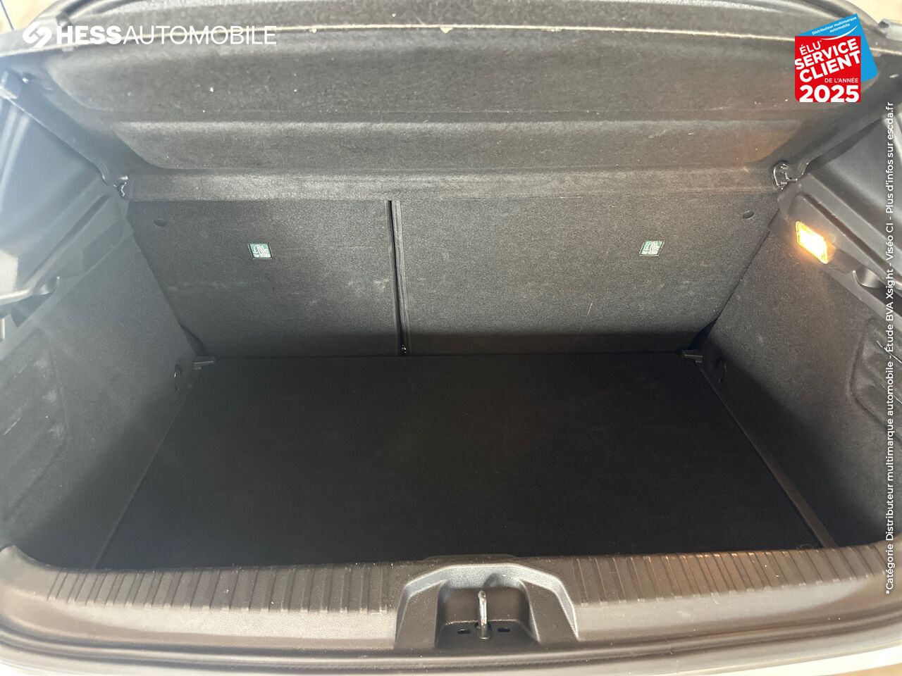 Véhicule d'occasion RENAULT CLIO 1.0 TCE 90CH TECHNO chez Peugeot Sedan