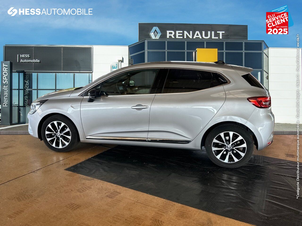 Véhicule d'occasion RENAULT CLIO 1.0 TCE 90CH TECHNO chez Peugeot Sedan