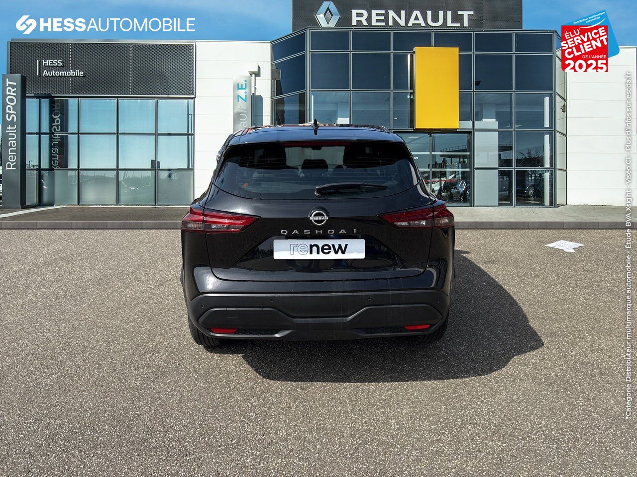Véhicule d'occasion NISSAN QASHQAI 1.3 MILD HYBRID 140CH BUSINESS EDITION 2022 chez Nissan Qashqai occasion