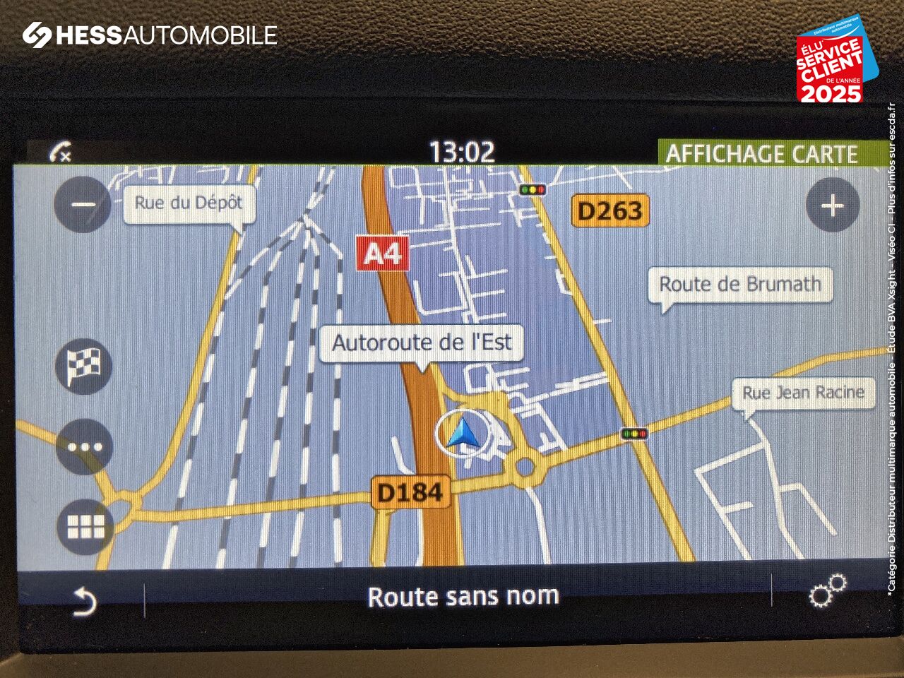 Véhicule d'occasion LAND-ROVER DISCOVERY SPORT 2.0 TD4 180CH HSE AWD BVA MARK III TPANO GPS CAMERA SIEGES CHAUF chez Land Rover Strasbourg