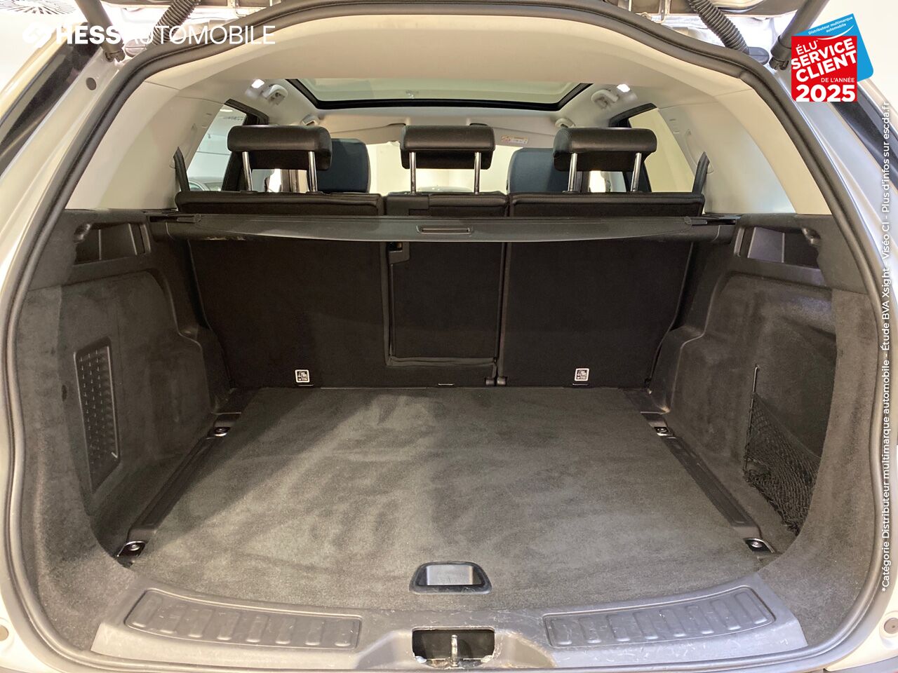 Véhicule d'occasion LAND-ROVER DISCOVERY SPORT 2.0 TD4 180CH HSE AWD BVA MARK III TPANO GPS CAMERA SIEGES CHAUF chez Land Rover Strasbourg