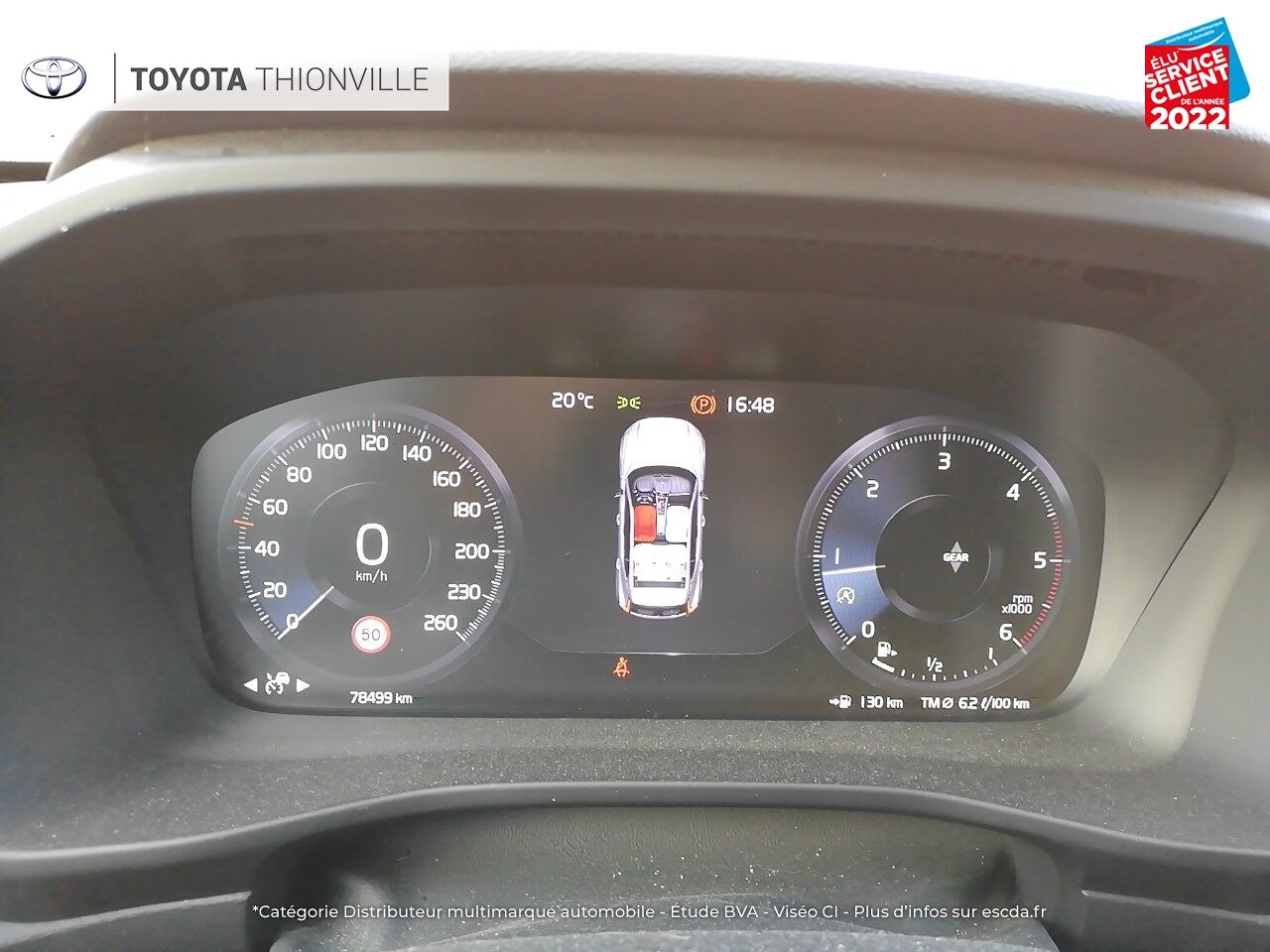 Véhicule d'occasion VOLVO XC40 D3 ADBLUE 150CH MOMENTUM chez Volvo Metz