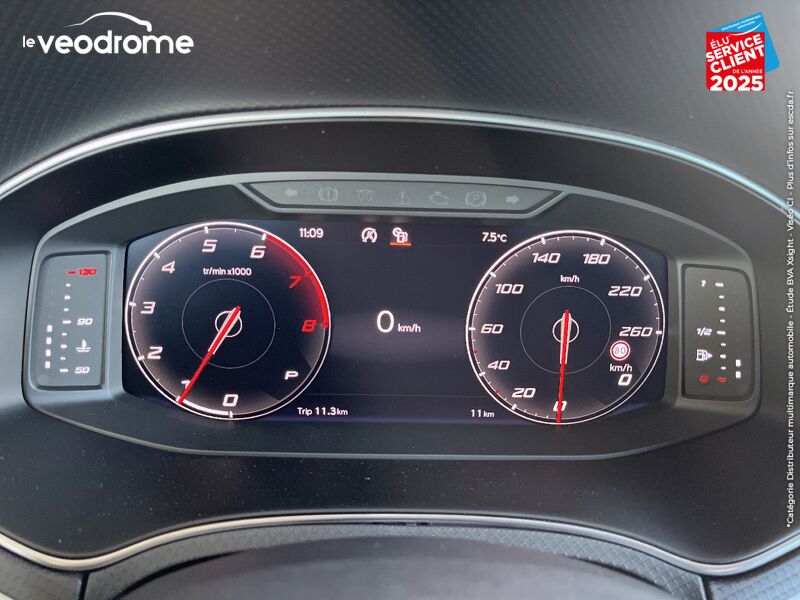 Véhicule d'occasion SEAT ARONA 1.0 TSI 110CH FR DSG7 CAMERA GPS chez Le Veodrome