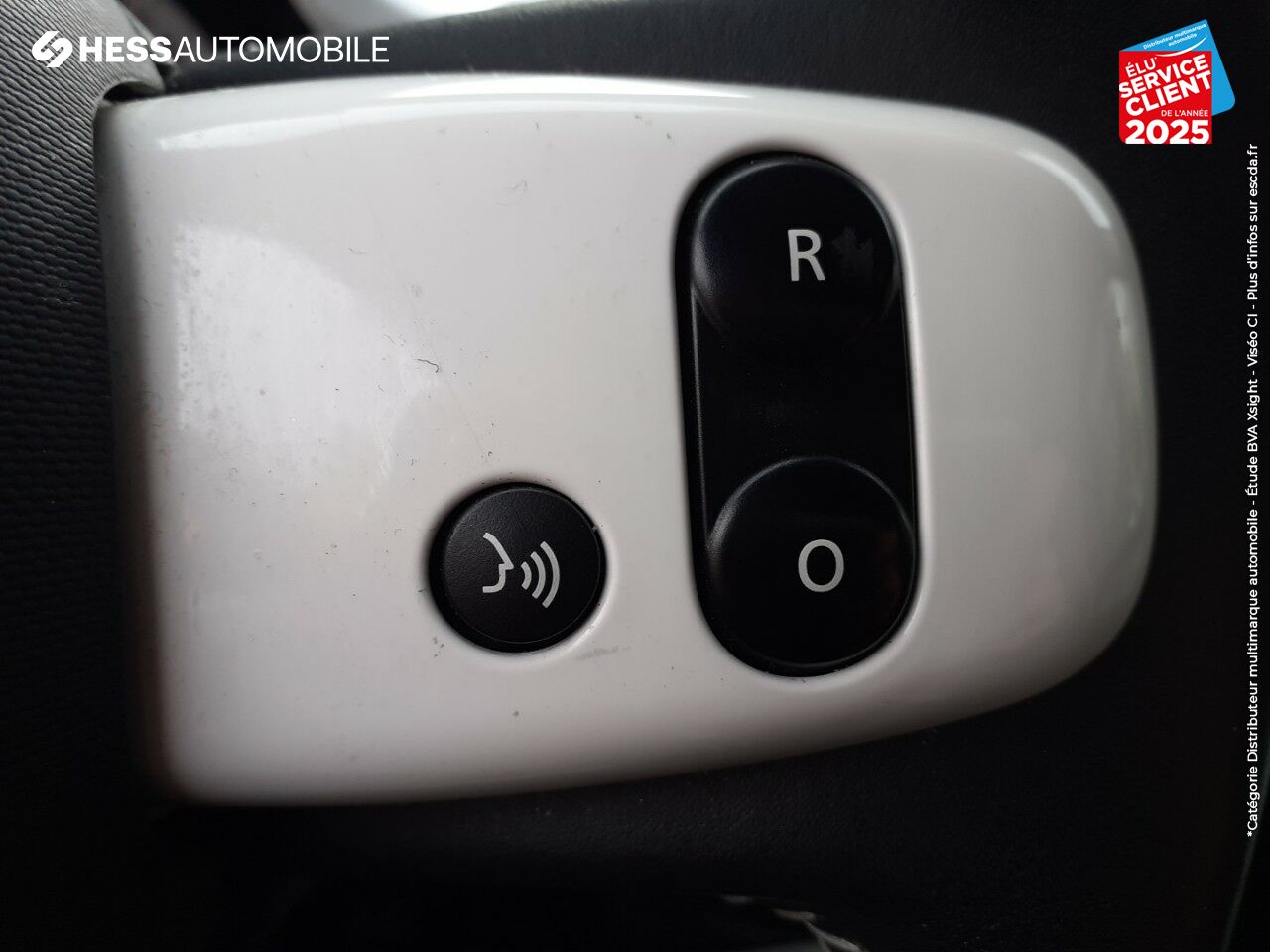 Véhicule d'occasion RENAULT TWINGO 0.9 TCE 90CH ENERGY INTENS chez Renault Mulhouse