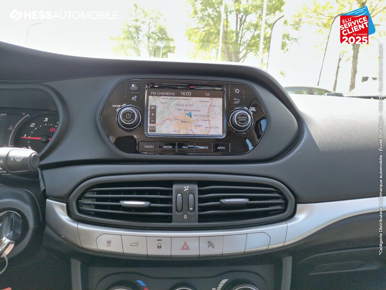 Véhicule d'occasion FIAT TIPO 1.4 95CH LOUNGE 4P GPS CAMERA chez Fiat Dijon