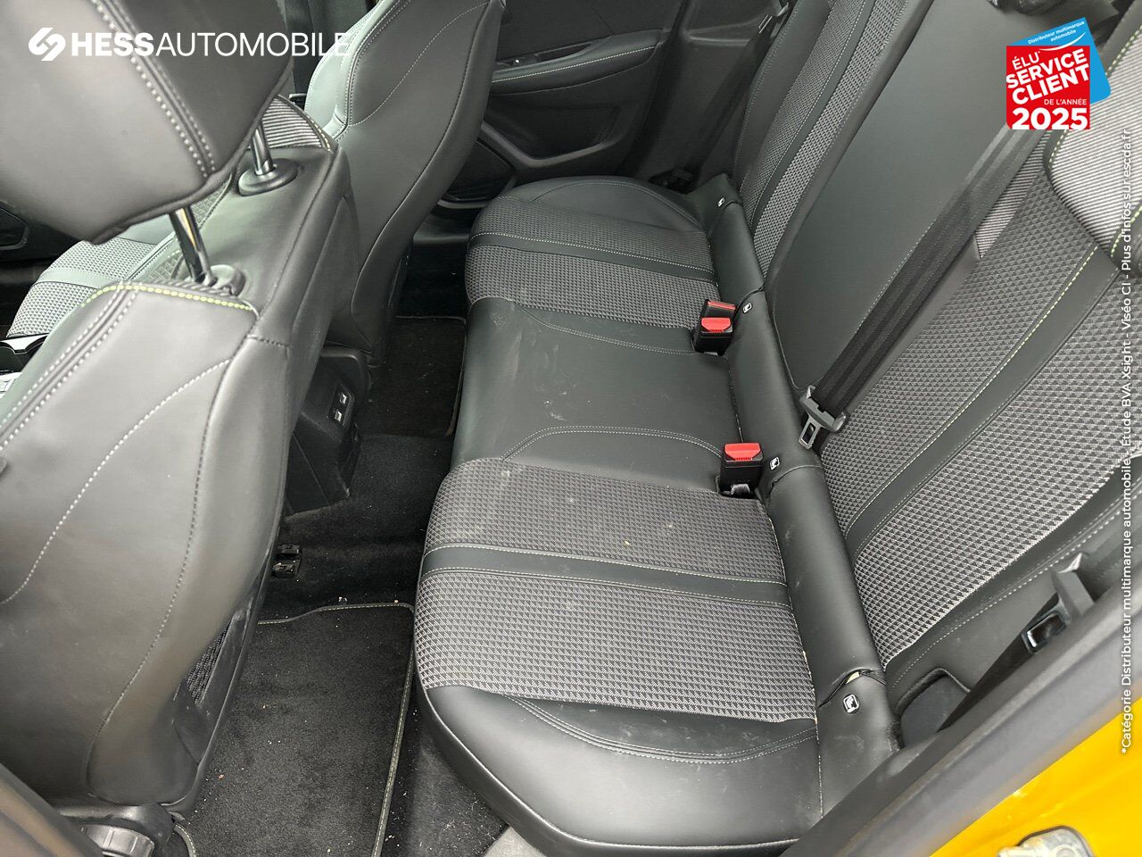 Véhicule d'occasion PEUGEOT 208 1.2 PURETECH 100CH SS GT chez Peugeot Reims