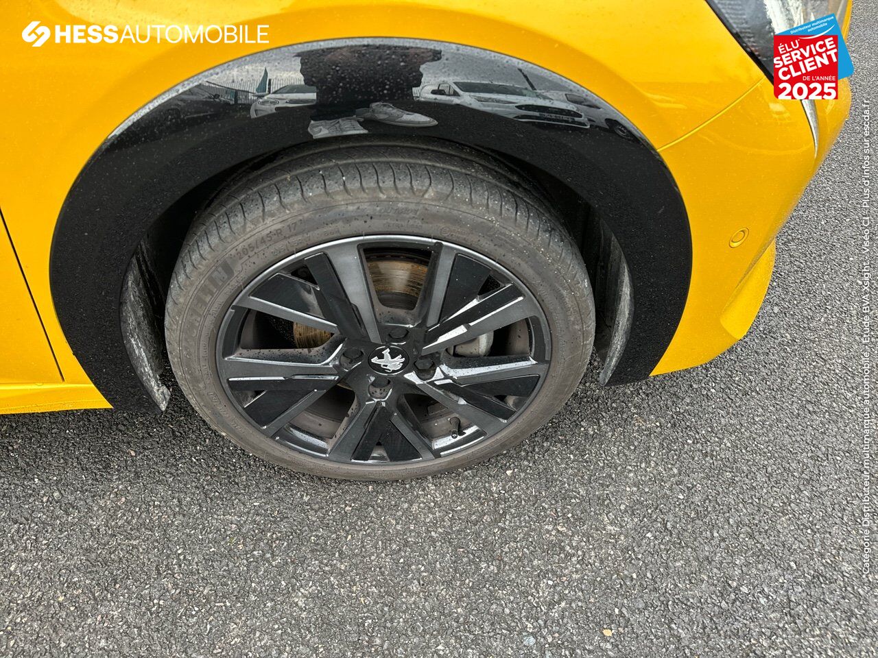 Véhicule d'occasion PEUGEOT 208 1.2 PURETECH 100CH SS GT chez Peugeot Reims