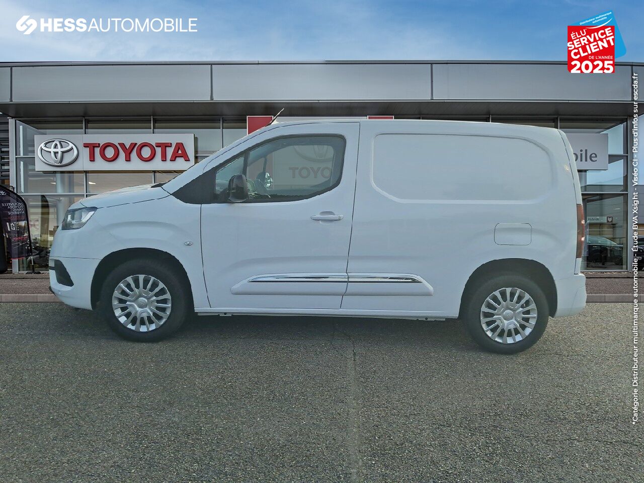 Véhicule d'occasion TOYOTA PROACE CITY MEDIUM 100 D-4D BUSINESS RC23 chez Toyota Thionville