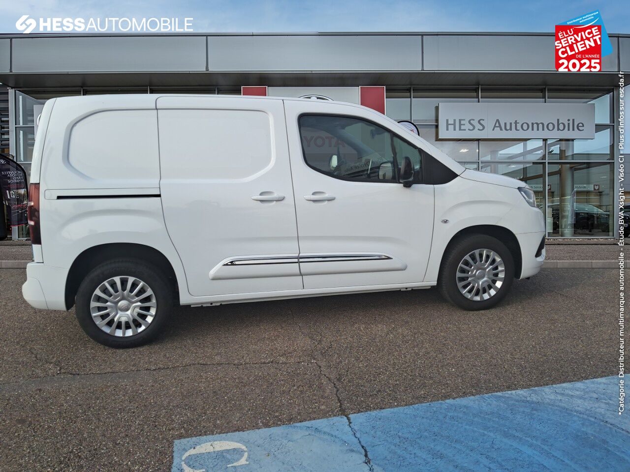 Véhicule d'occasion TOYOTA PROACE CITY MEDIUM 100 D-4D BUSINESS RC23 chez Toyota Thionville
