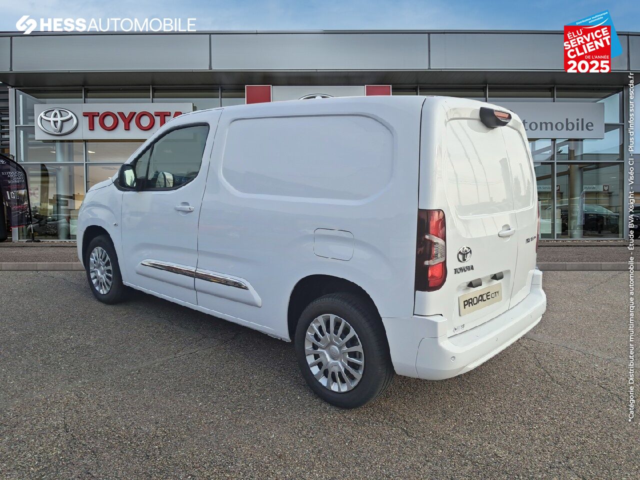Véhicule d'occasion TOYOTA PROACE CITY MEDIUM 100 D-4D BUSINESS RC23 chez Toyota Thionville