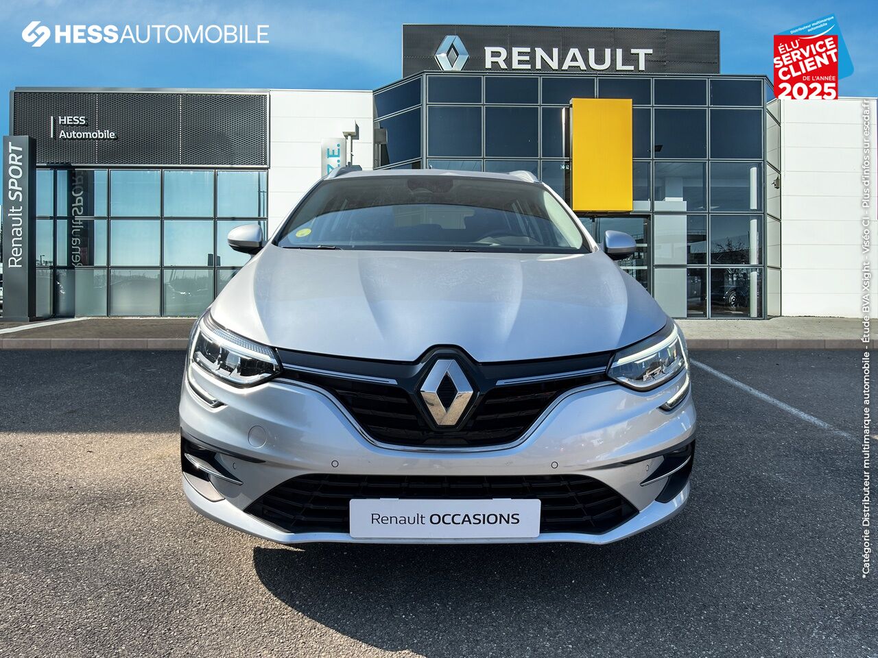 Véhicule d'occasion RENAULT MEGANE ESTATE 1.5 BLUE DCI 115CH BUSINESS - 20 GPS RADAR AV/AR chez Renault Colmar