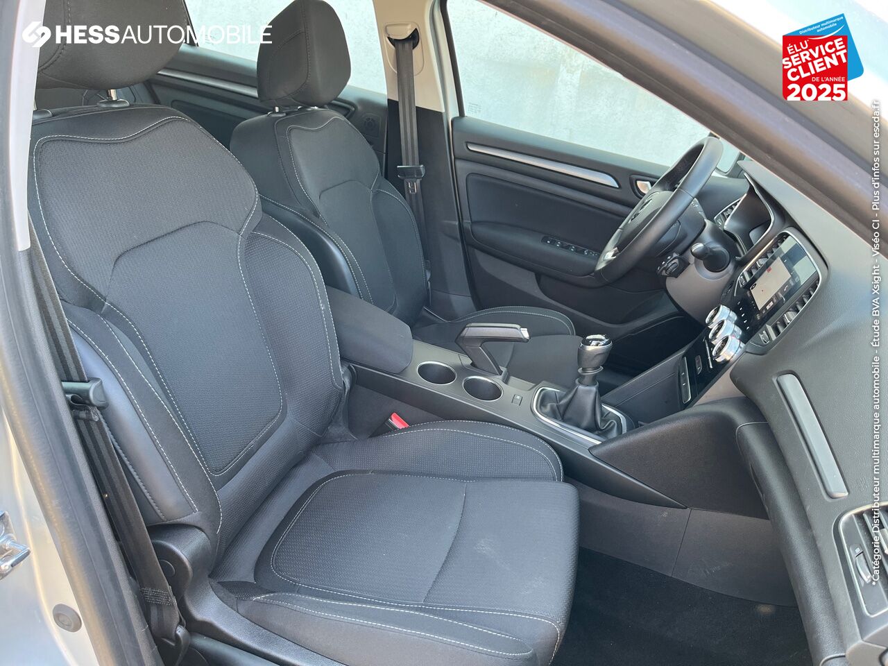Véhicule d'occasion RENAULT MEGANE ESTATE 1.5 BLUE DCI 115CH BUSINESS - 20 GPS RADAR AV/AR chez Renault Colmar