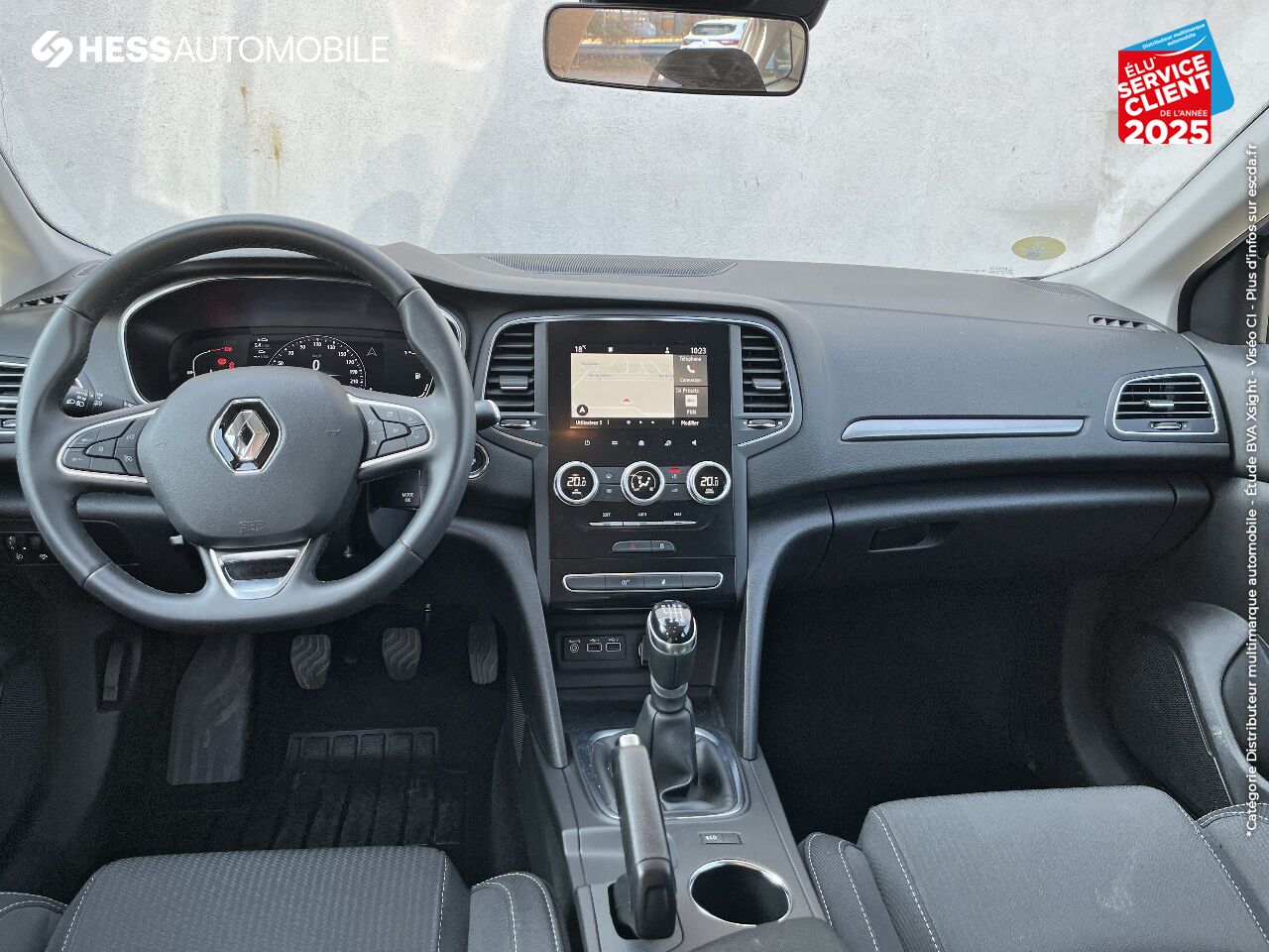 Véhicule d'occasion RENAULT MEGANE ESTATE 1.5 BLUE DCI 115CH BUSINESS - 20 GPS RADAR AV/AR chez Renault Colmar