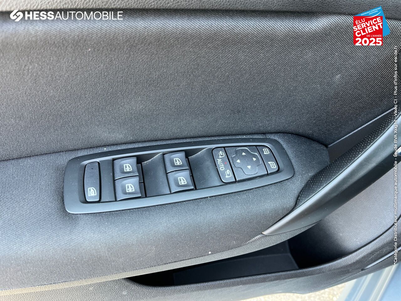 Véhicule d'occasion RENAULT MEGANE ESTATE 1.5 BLUE DCI 115CH BUSINESS - 20 GPS RADAR AV/AR chez Renault Colmar