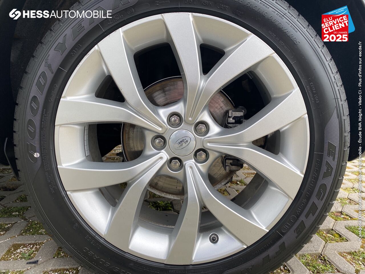 Véhicule d'occasion LAND-ROVER EVOQUE 2.0 D 180CH SE AWD BVA CAM360 TPANO SIEGE CHAUFF. chez Land Rover Strasbourg
