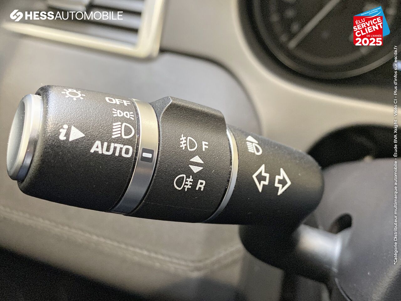 Véhicule d'occasion LAND-ROVER DISCOVERY SPORT 2.0 TD4 150CH AWD PURE BVA MARK II GPS CAMERA chez Land Rover Strasbourg