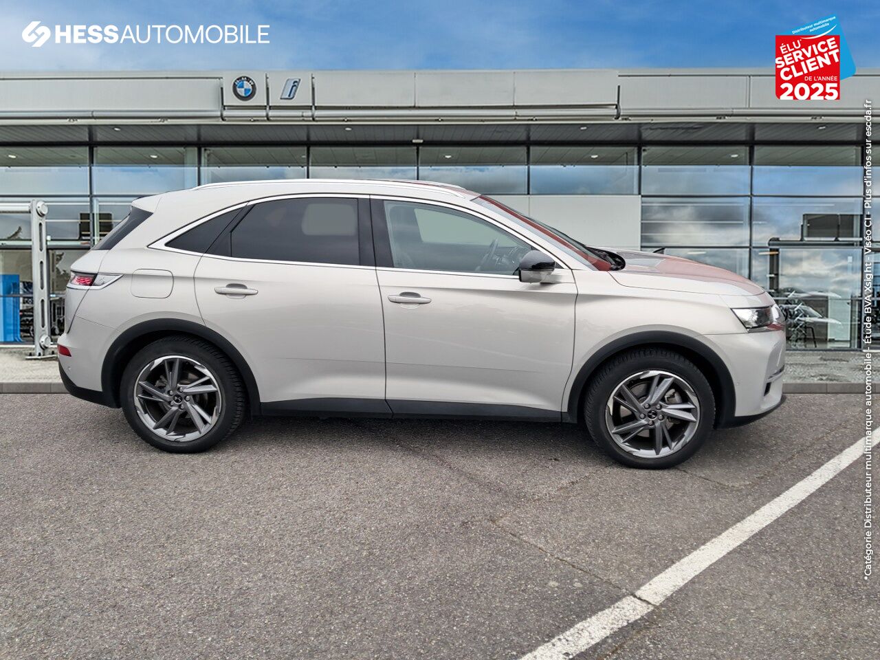 Véhicule d'occasion DS DS 7 CROSSBACK E-TENSE 4X4 300CH RIVOLI chez BMW Pontarlier