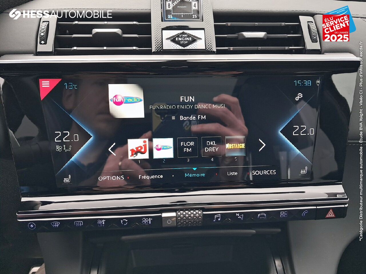 Véhicule d'occasion DS DS 7 CROSSBACK E-TENSE 4X4 300CH RIVOLI chez BMW Pontarlier