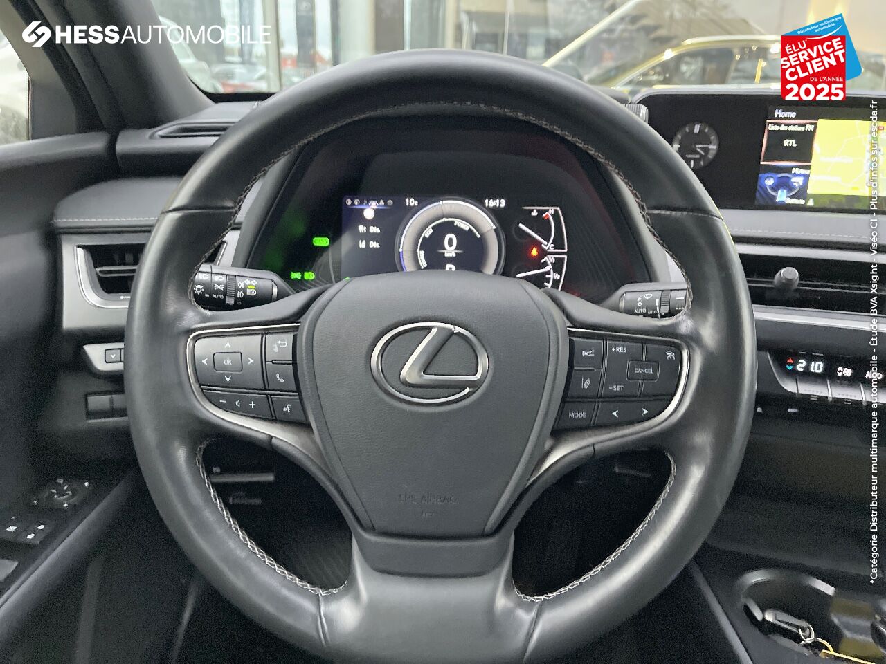 Véhicule d'occasion LEXUS UX 250H 2WD PACK chez Lexus Strasbourg