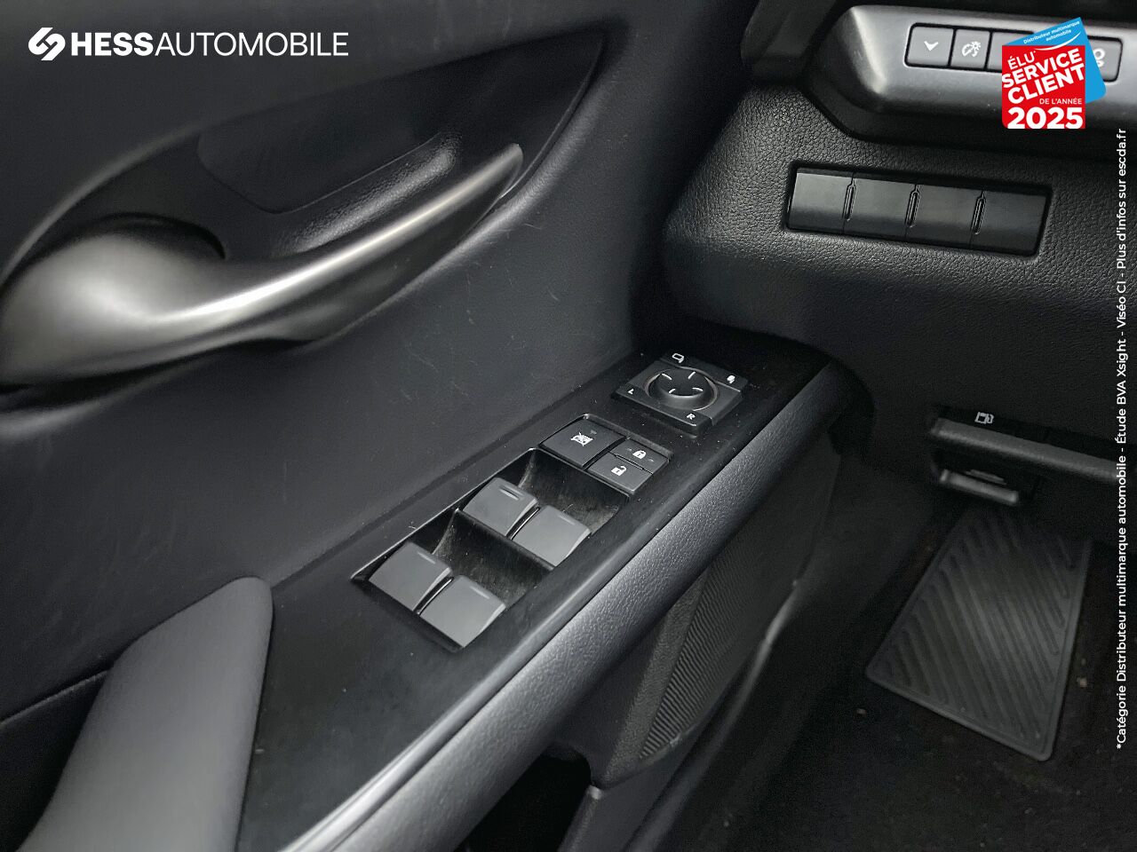 Véhicule d'occasion LEXUS UX 250H 2WD PACK chez Lexus Strasbourg