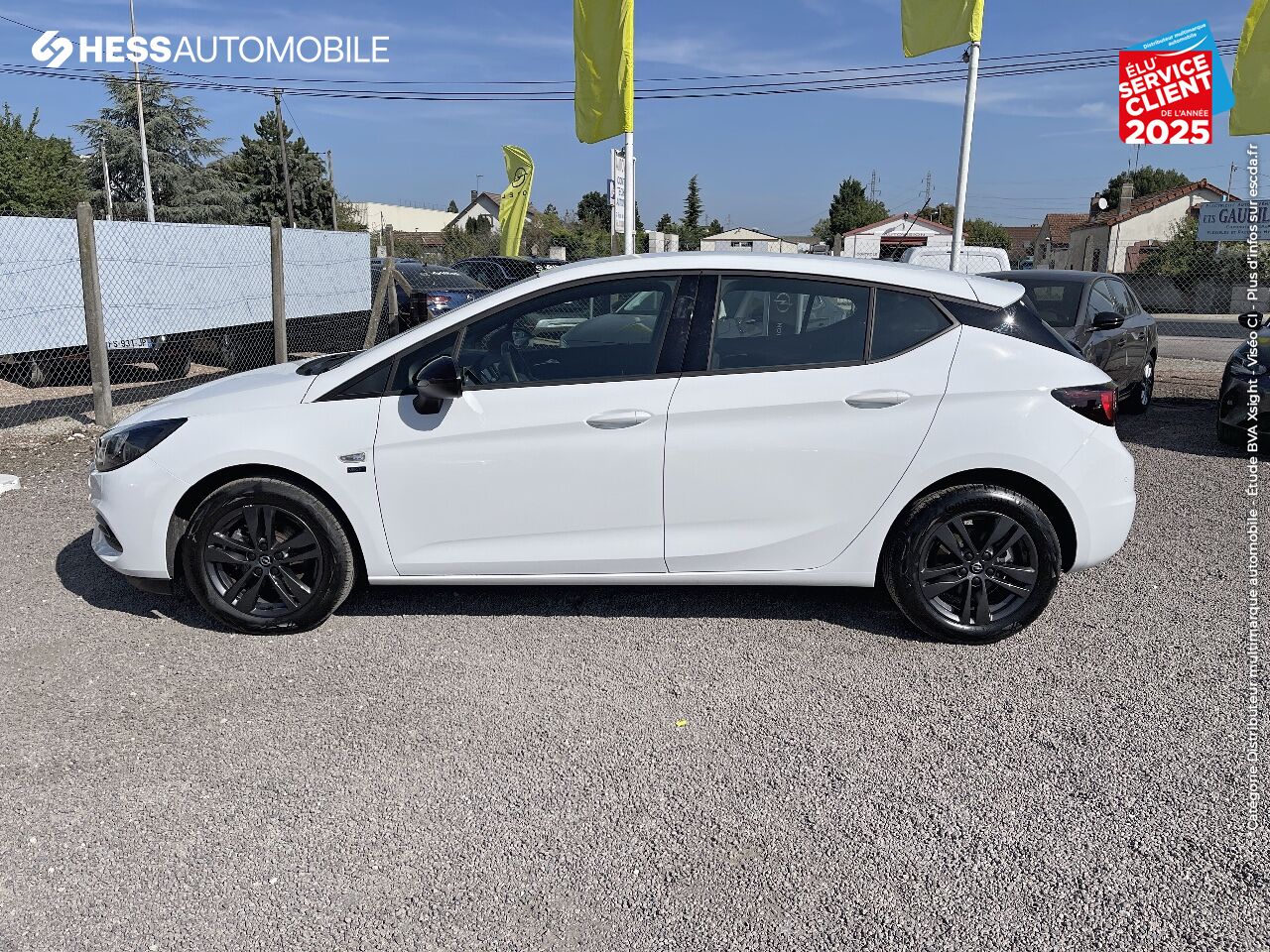Véhicule d'occasion OPEL ASTRA 1.5 D 105CH OPEL 2020 1ERE MAIN APPLE CARPLAY/ANDROID AUTO RADAR AV/AR LED chez Opel Beaune