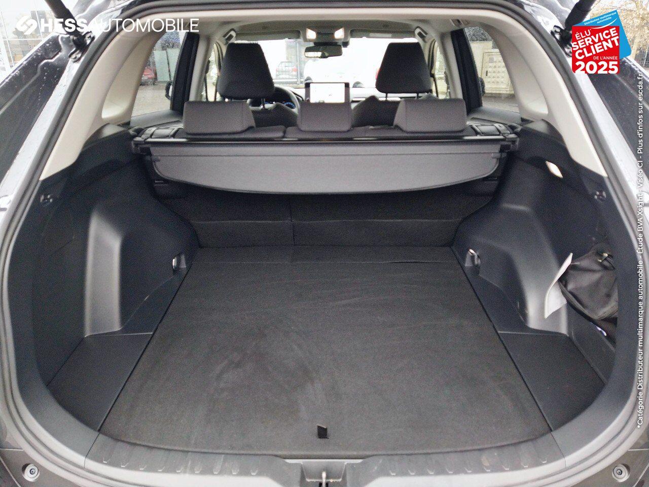 Véhicule d'occasion TOYOTA RAV4 2.5 HYBRIDE 222CH DYNAMIC AWD-I MY24 CAMERA CARPLAY chez Toyota Besançon