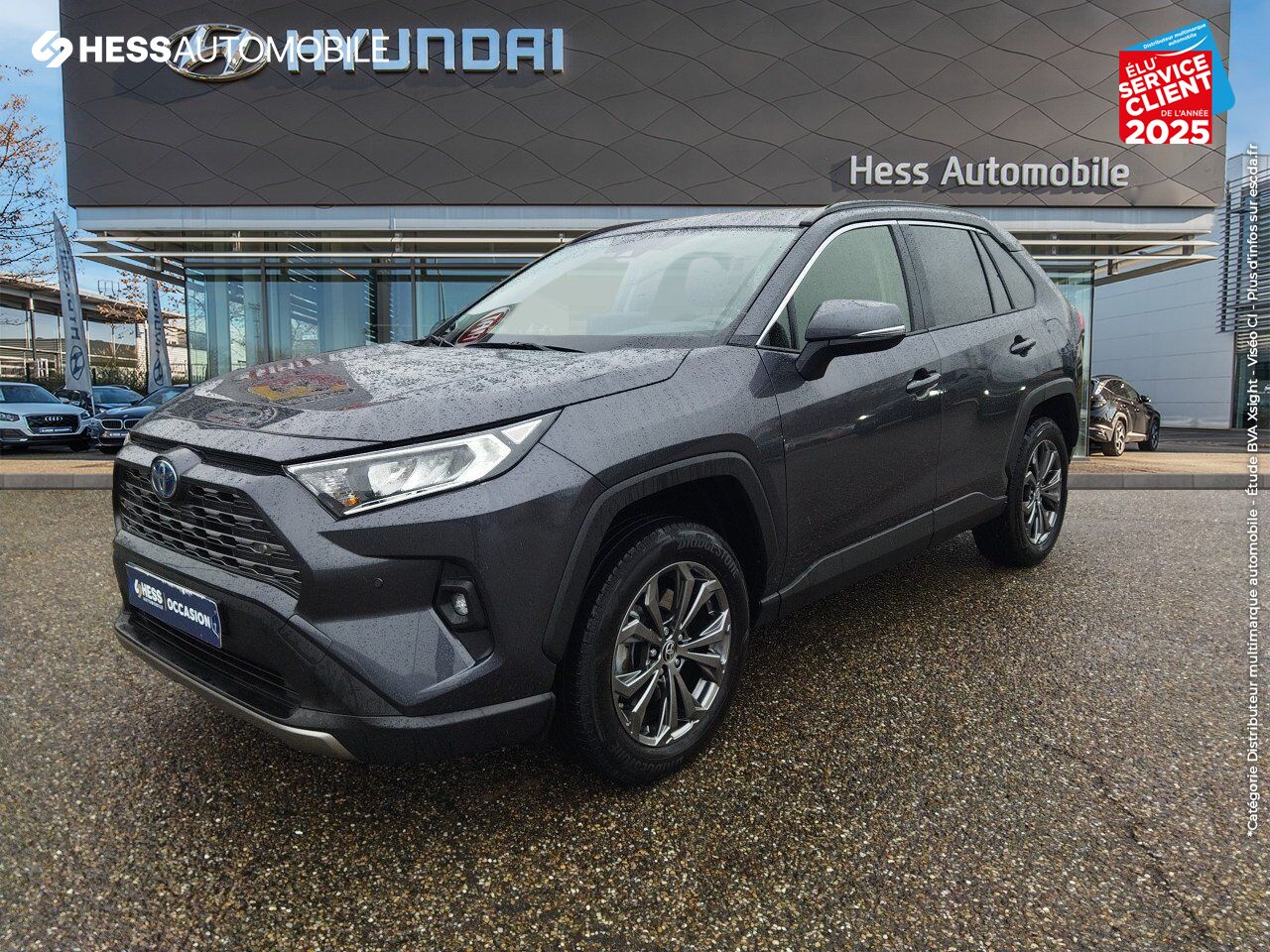 Véhicule d'occasion TOYOTA RAV4 2.5 HYBRIDE 222CH DYNAMIC AWD-I MY24 CAMERA CARPLAY chez Toyota Besançon