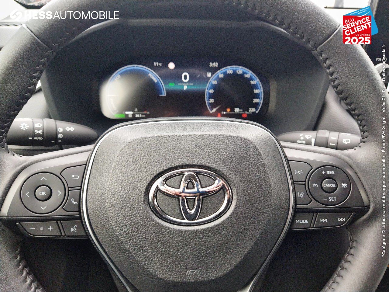 Véhicule d'occasion TOYOTA RAV4 2.5 HYBRIDE 222CH DYNAMIC AWD-I MY24 CAMERA CARPLAY chez Toyota Besançon