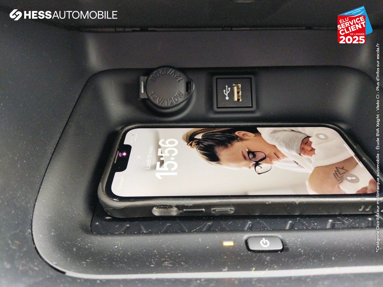 Véhicule d'occasion TOYOTA RAV4 2.5 HYBRIDE 222CH DYNAMIC AWD-I MY24 CAMERA CARPLAY chez Toyota Besançon