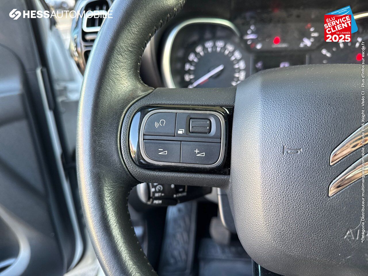 Véhicule d'occasion CITROEN C3 AIRCROSS BLUEHDI 100CH S/S FEEL E6.D CAMERA CARPLAY chez Renault Sélestat