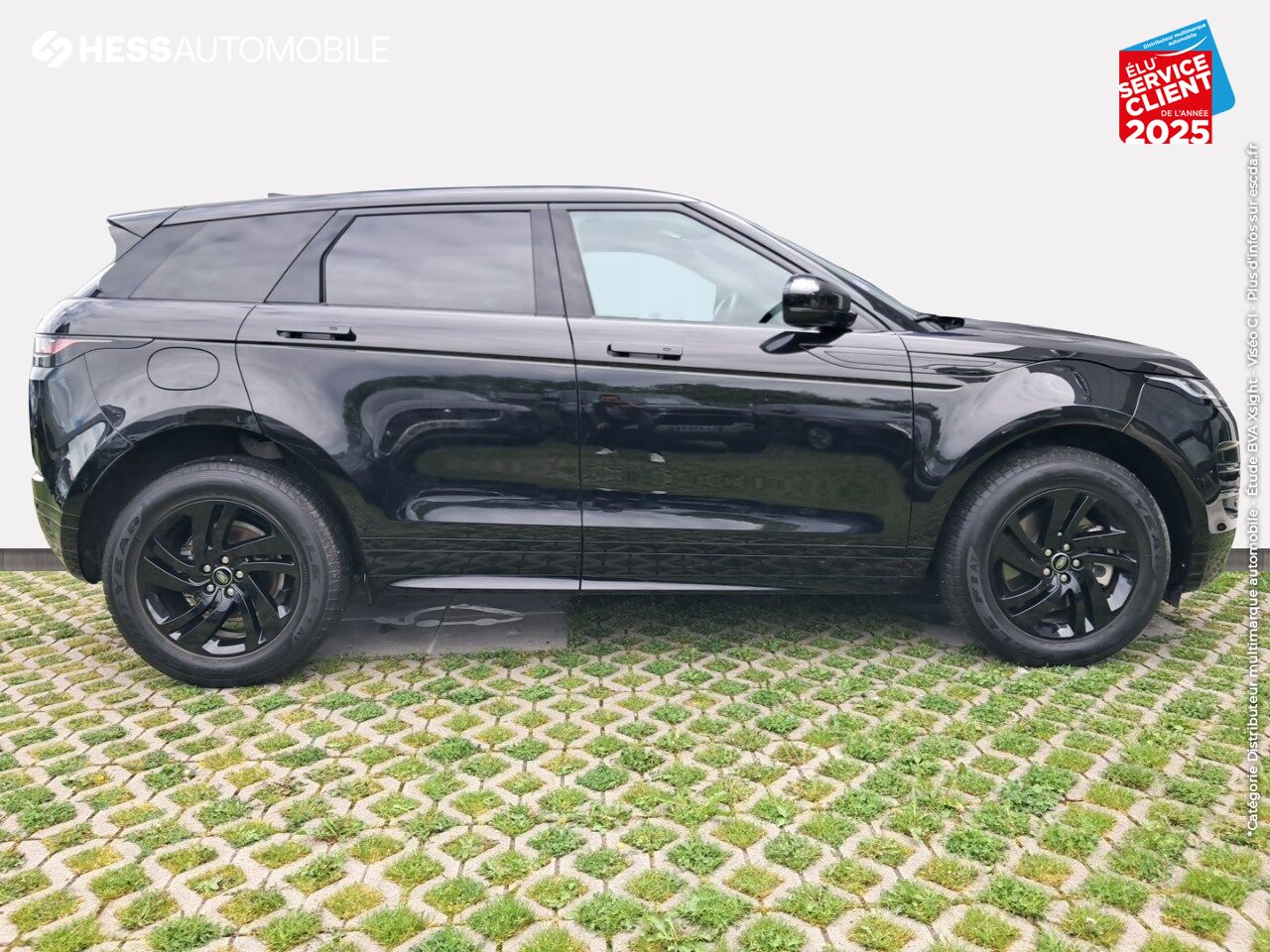 Véhicule d'occasion LAND-ROVER RANGE ROVER EVOQUE 2.0 P 200CH FLEX FUEL R-DYNAMIC S AWD BVA MARK III chez HESS Automobile
