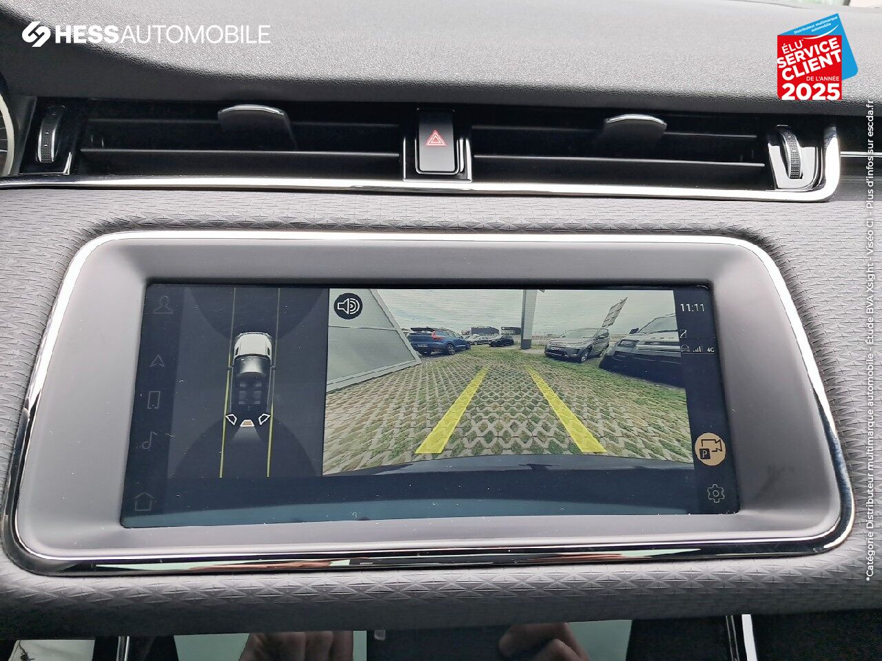 Véhicule d'occasion LAND-ROVER RANGE ROVER EVOQUE 2.0 P 200CH FLEX FUEL R-DYNAMIC S AWD BVA MARK III chez HESS Automobile
