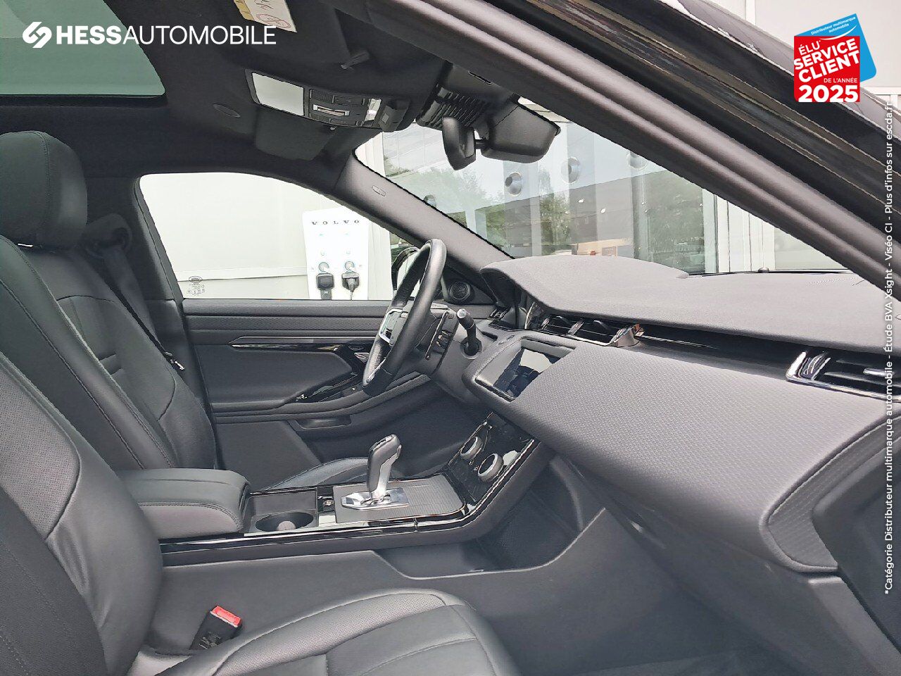 Véhicule d'occasion LAND-ROVER RANGE ROVER EVOQUE 2.0 P 200CH FLEX FUEL R-DYNAMIC S AWD BVA MARK III chez HESS Automobile