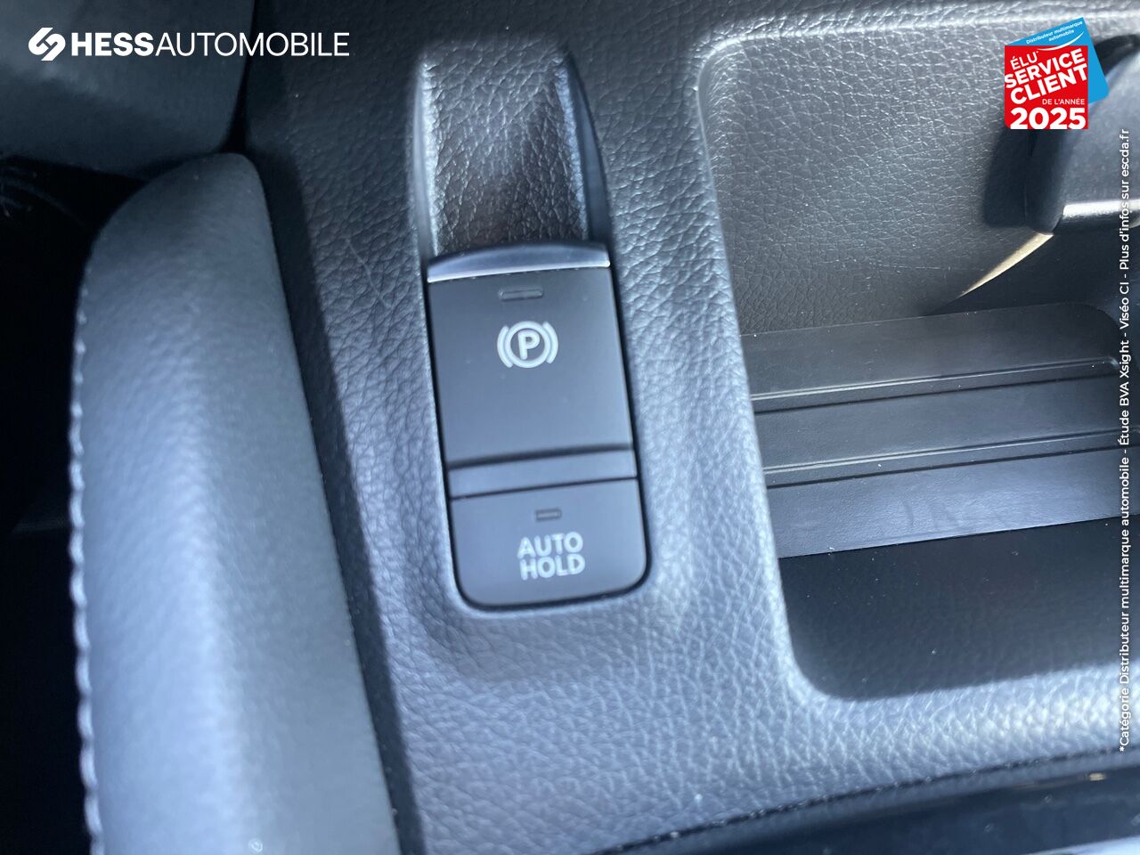 Véhicule d'occasion NISSAN QASHQAI 1.5 DCI 115CH N-CONNECTA TPANO CAM360 TPANO CAMERA chez Nissan Qashqai occasion