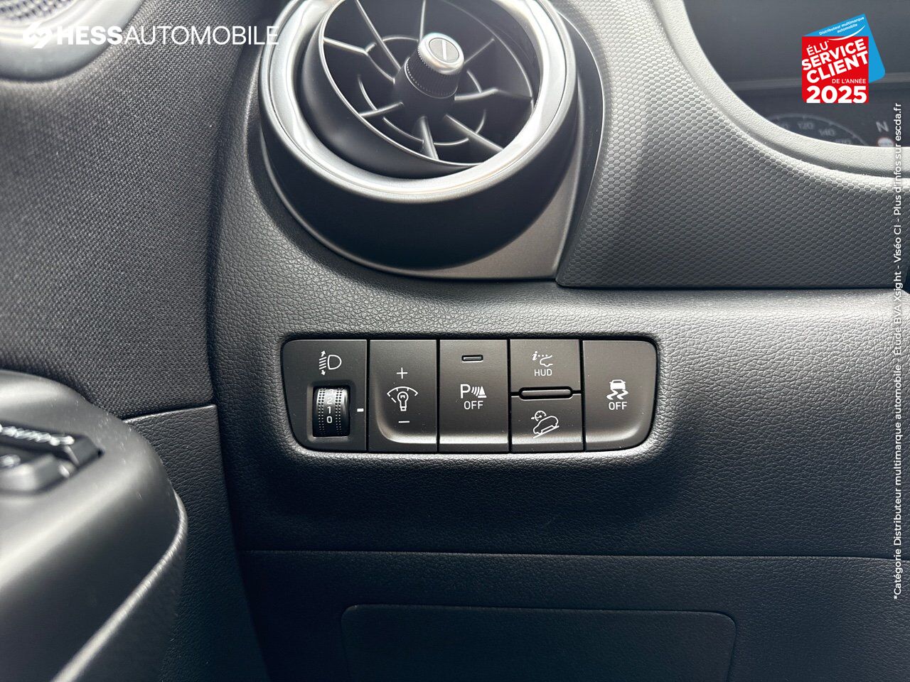 Véhicule d'occasion HYUNDAI KONA 1.6 CRDI 136CH HYBRID 48V CREATIVE GPS CAMERA chez Hyundai Chalons
