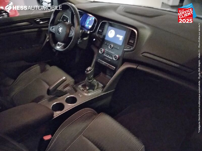 Véhicule d'occasion RENAULT MEGANE ESTATE 1.5 BLUE DCI 115CH BUSINESS INTENS GPS RADAR AV/AR chez Renault Strasbourg