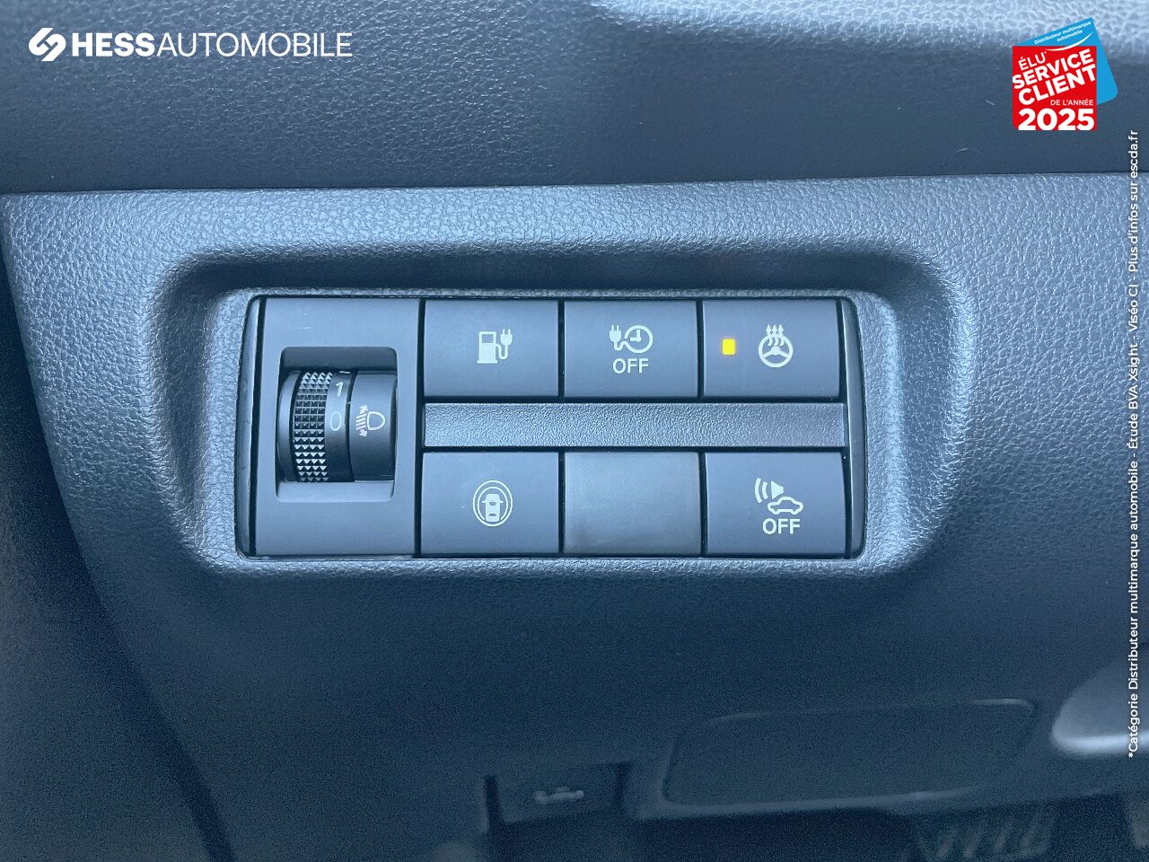 Véhicule d'occasion NISSAN LEAF 150CH 40KWH ACENTA 21.5 CAMERA chez Nissan Nancy